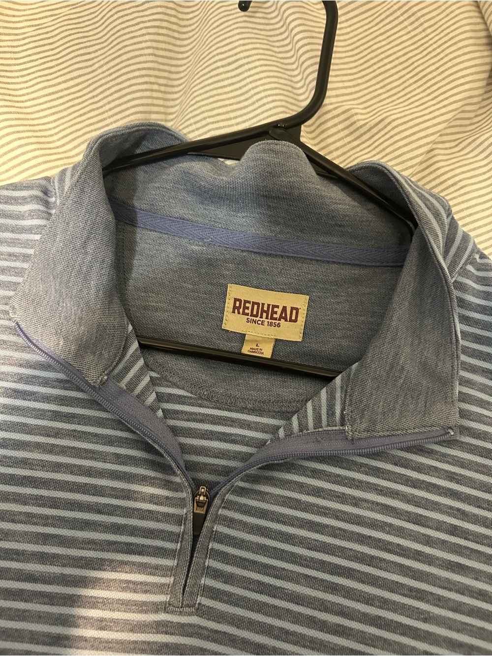 RedHead Men's Light Blue & White Striped Zip-Up Sweater
